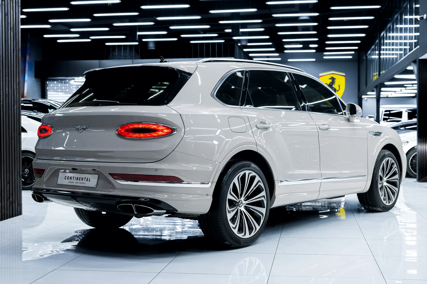 BentleyBENTAYGA-image-2